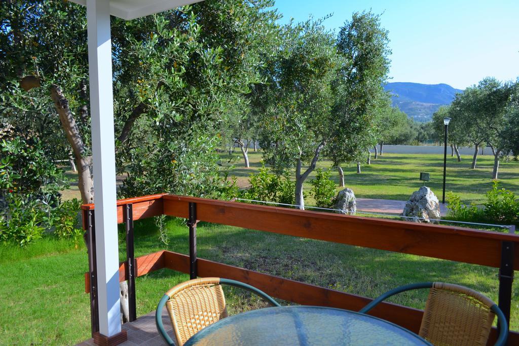 Agriturismo Antichi Ulivi Villa Mattinata Kültér fotó