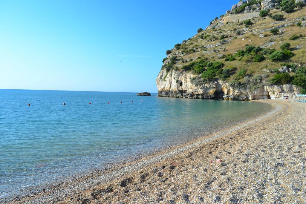 Agriturismo Antichi Ulivi Villa Mattinata Kültér fotó